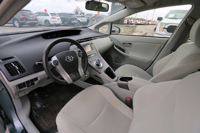 2014 Toyota Prius Five