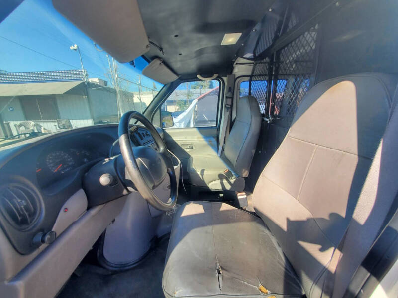 1999 Ford E-150