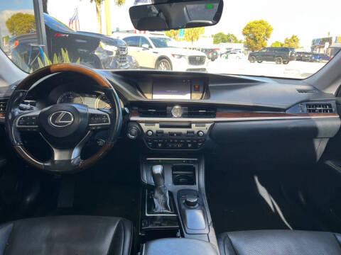 2016 Lexus ES 350