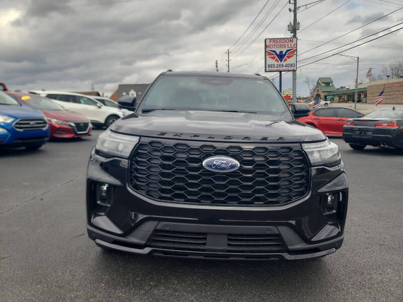 2025 Ford Explorer ST-Line