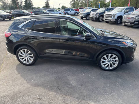 2021 Ford Escape Titanium