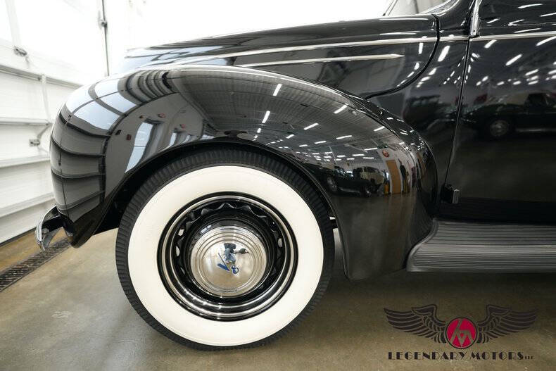 1939 Ford Deluxe