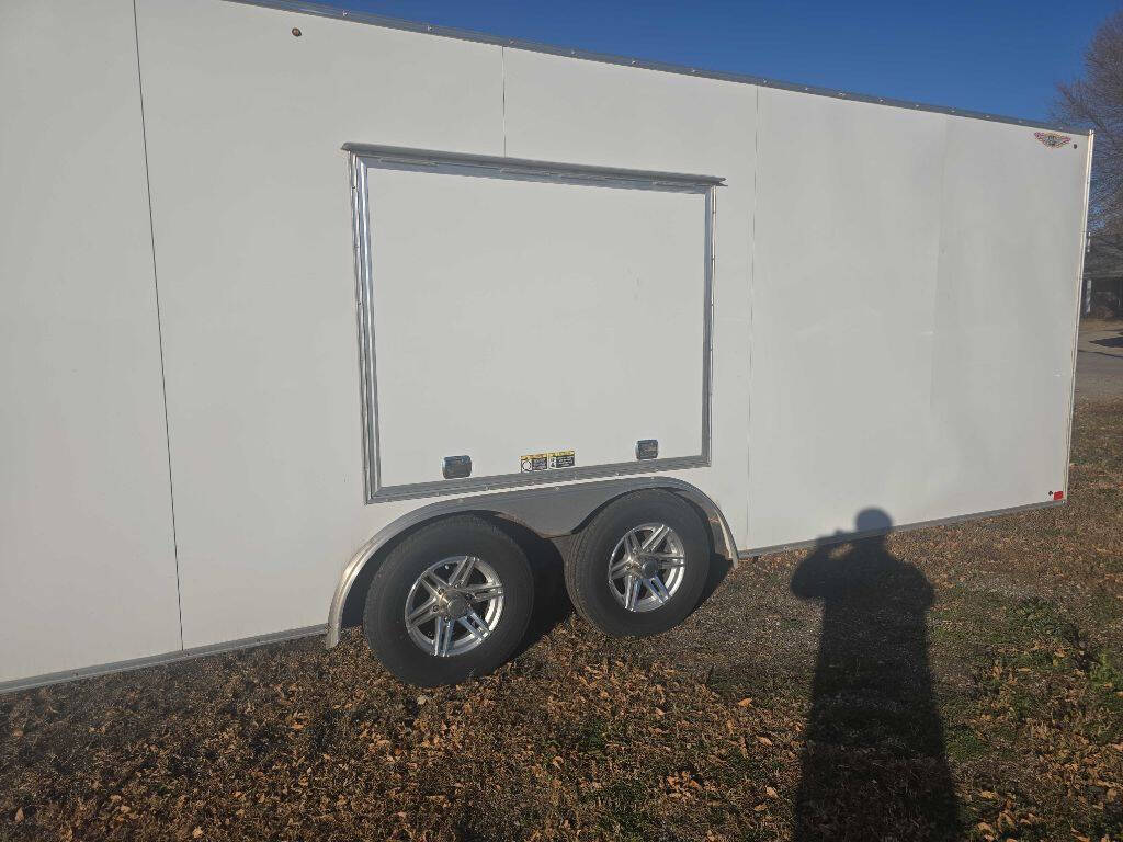 2022 H & H ENCLOSED 28 FEET 25