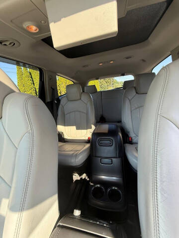 2009 Chevrolet Traverse LTZ