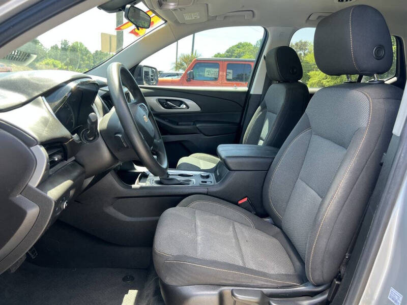 2021 Chevrolet Traverse LS