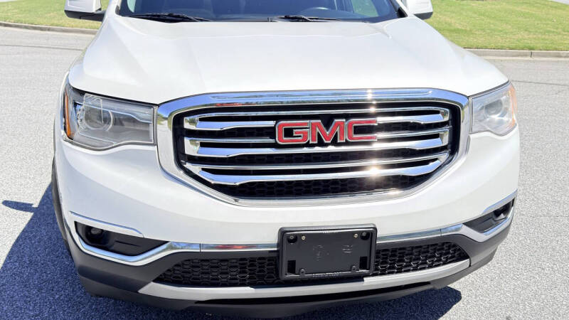 2017 GMC Acadia SLE-2