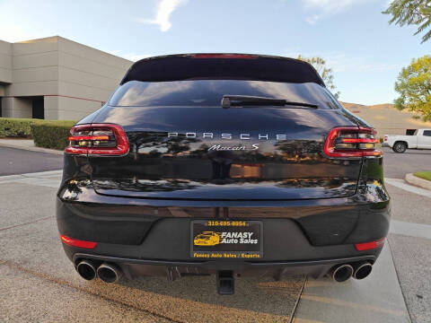 2016 Porsche Macan S