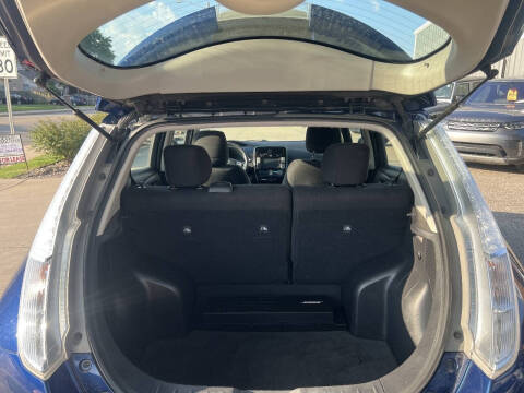 2017 Nissan LEAF SL