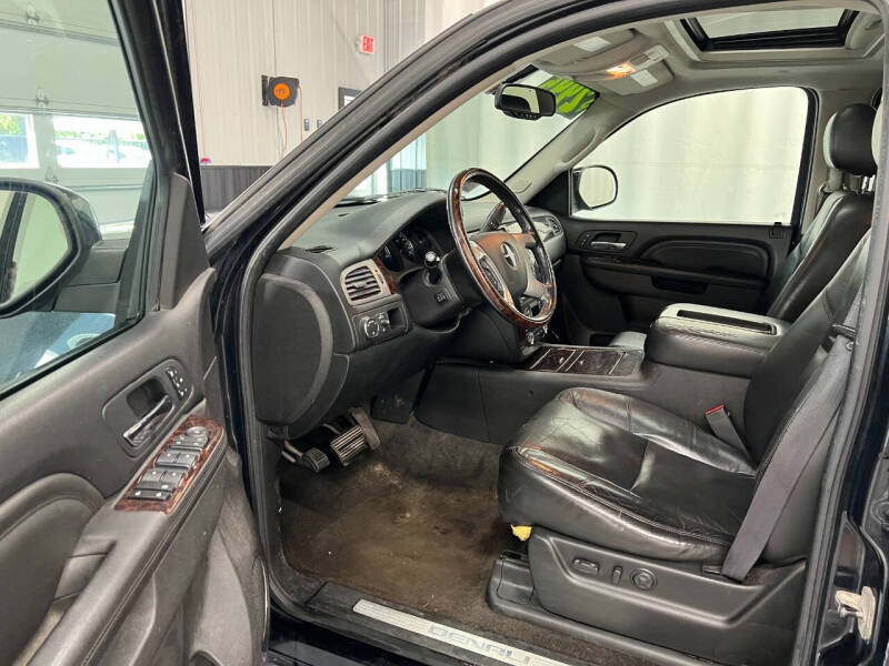 2011 GMC Yukon Denali