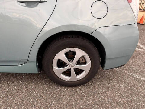 2012 Toyota Prius Three