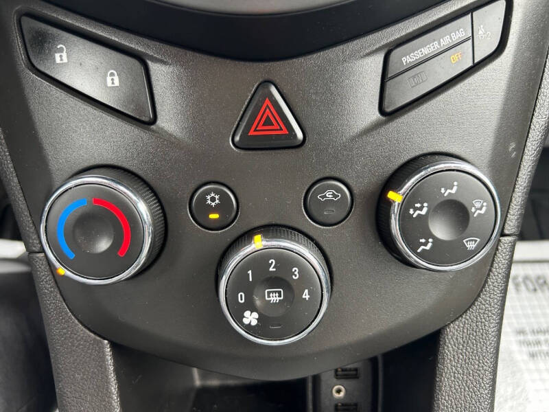 2019 Chevrolet Sonic LT Auto Fleet