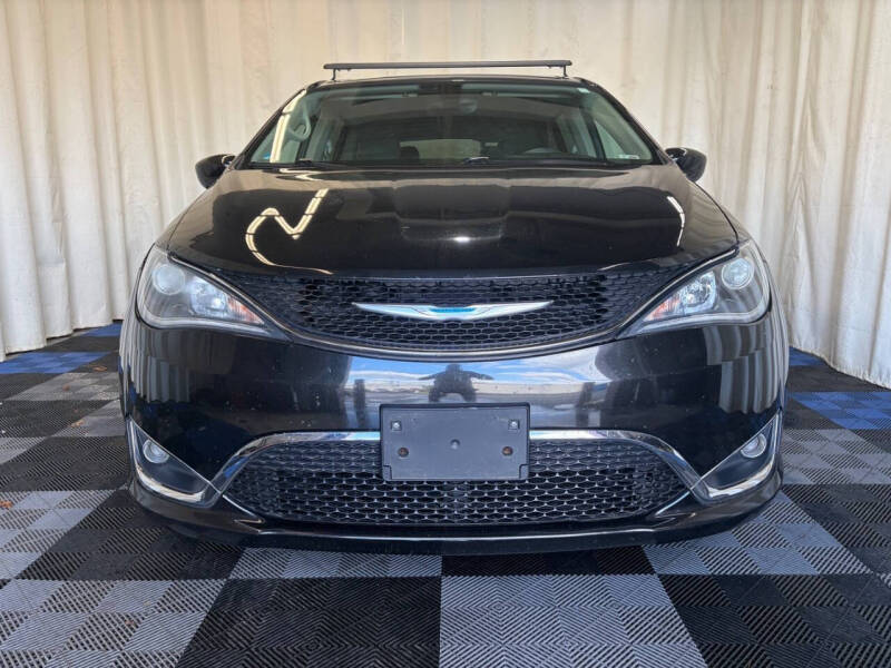 2018 Chrysler Pacifica Touring Plus