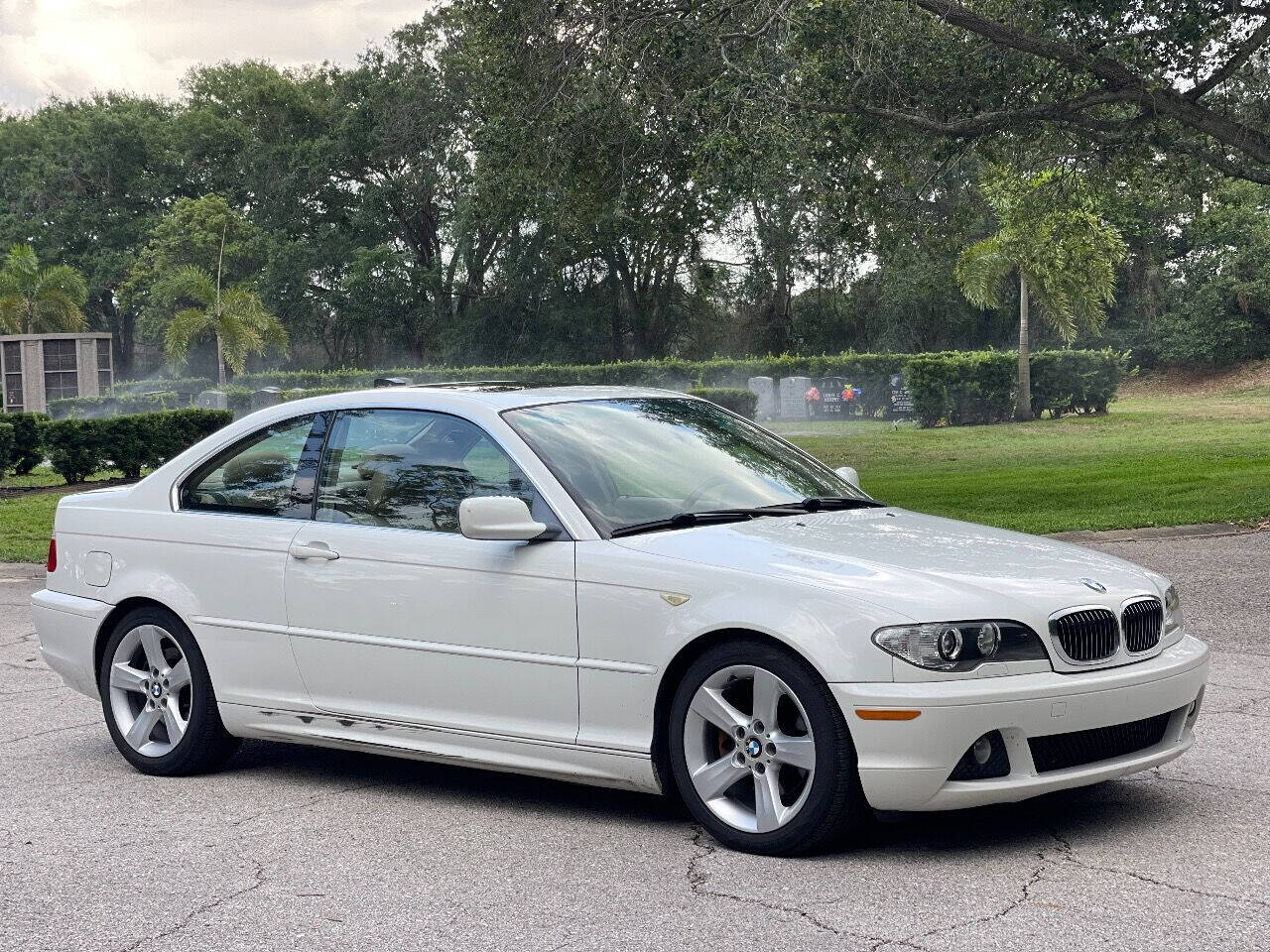 2006 BMW 3 Series for sale at ROADHOUSE AUTO SALES INC. in Tampa, FL