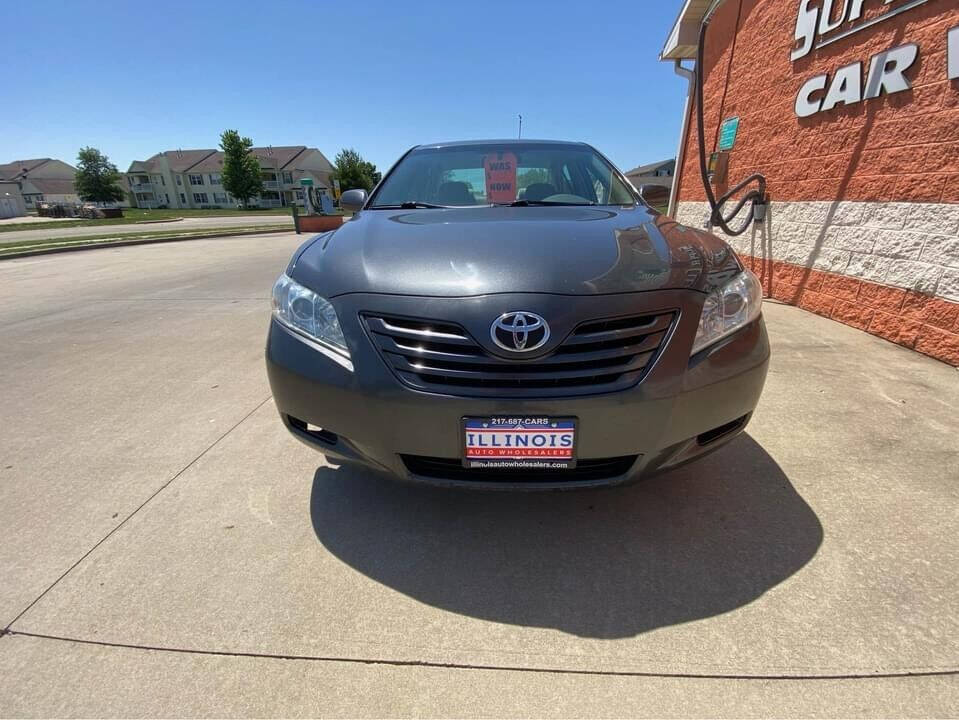 2008 Toyota Camry for sale at Illinois Auto Wholesalers in Tolono, IL