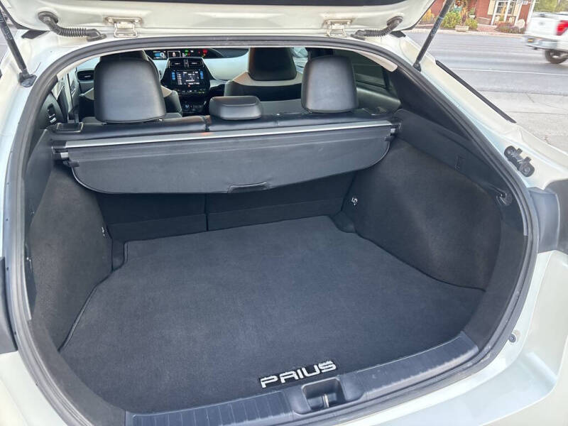 2017 Toyota Prius Four