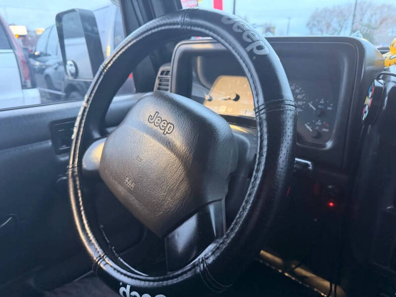 1999 Jeep Wrangler SE