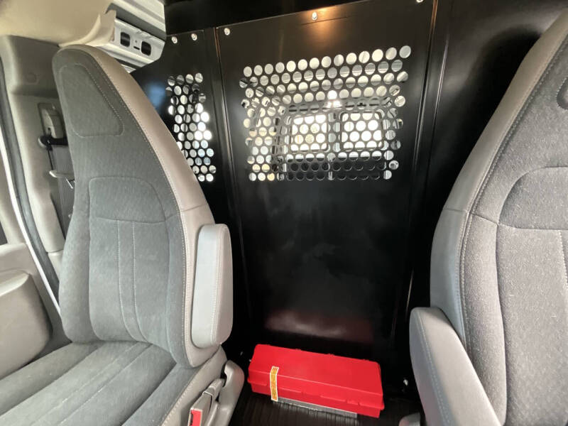 2024 Chevrolet Express 2500