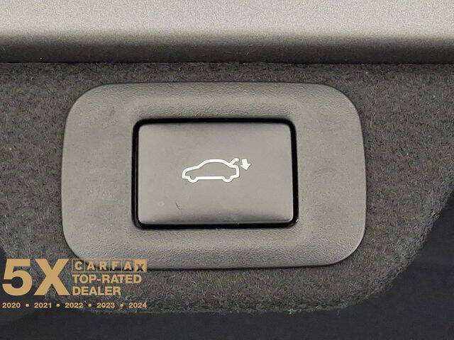 2025 Toyota Crown Platinum