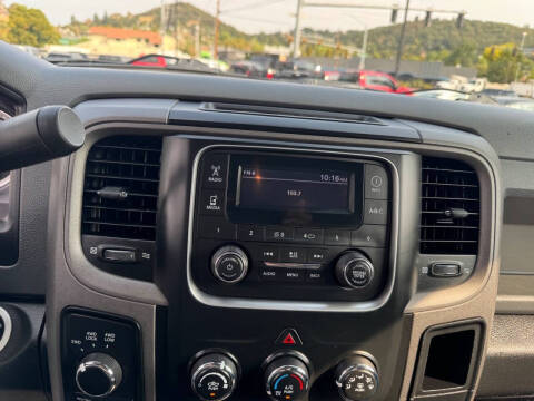 2017 RAM 1500 Express