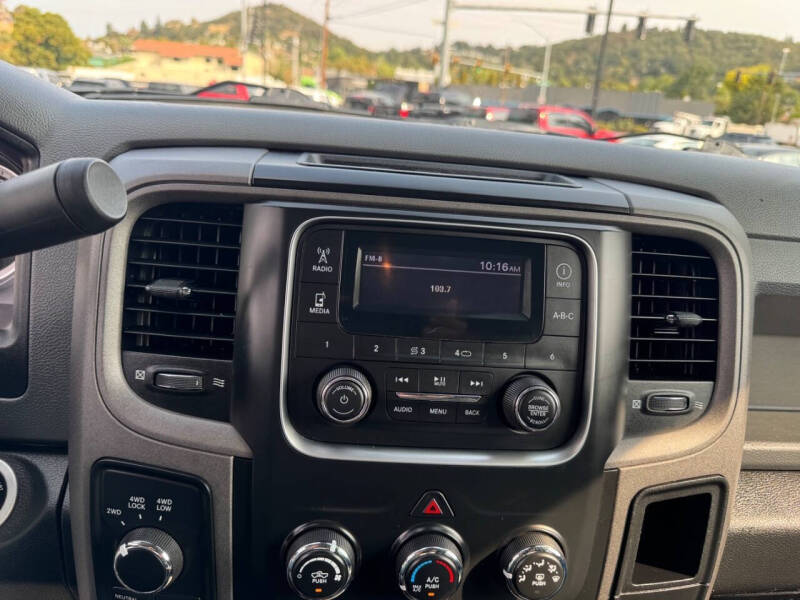 2017 RAM 1500 Express