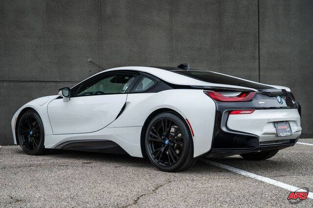 2014 BMW i8