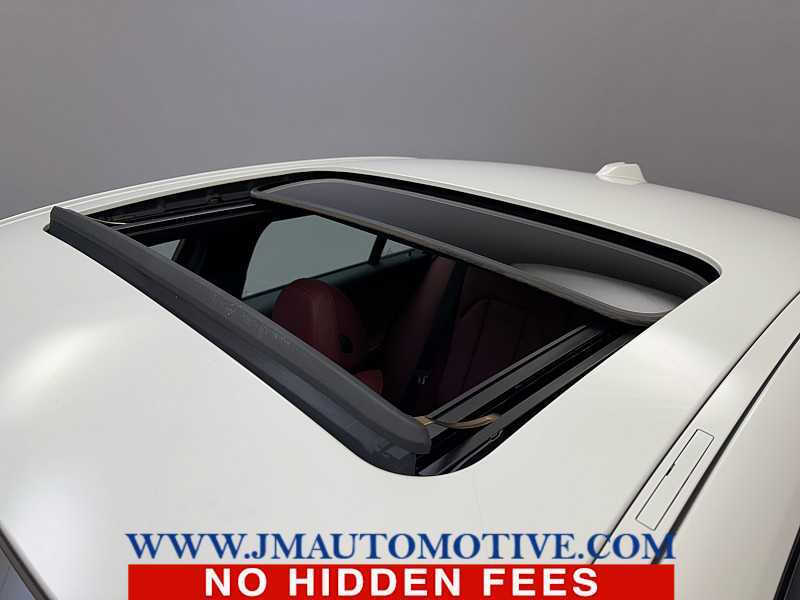 2023 BMW 3 Series 330e xDrive