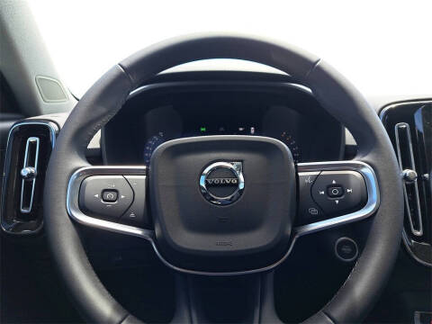 2026 Volvo XC40 B4 Core