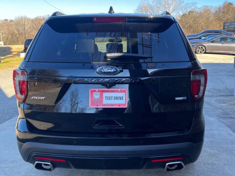 2016 Ford Explorer Sport