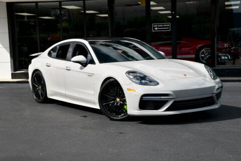 2018 Porsche Panamera Turbo S E-Hybrid