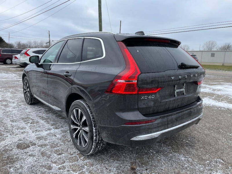 2023 Volvo XC60 B5 Plus Bright Theme