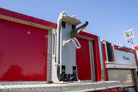 2001 Hendrickson Firetruck