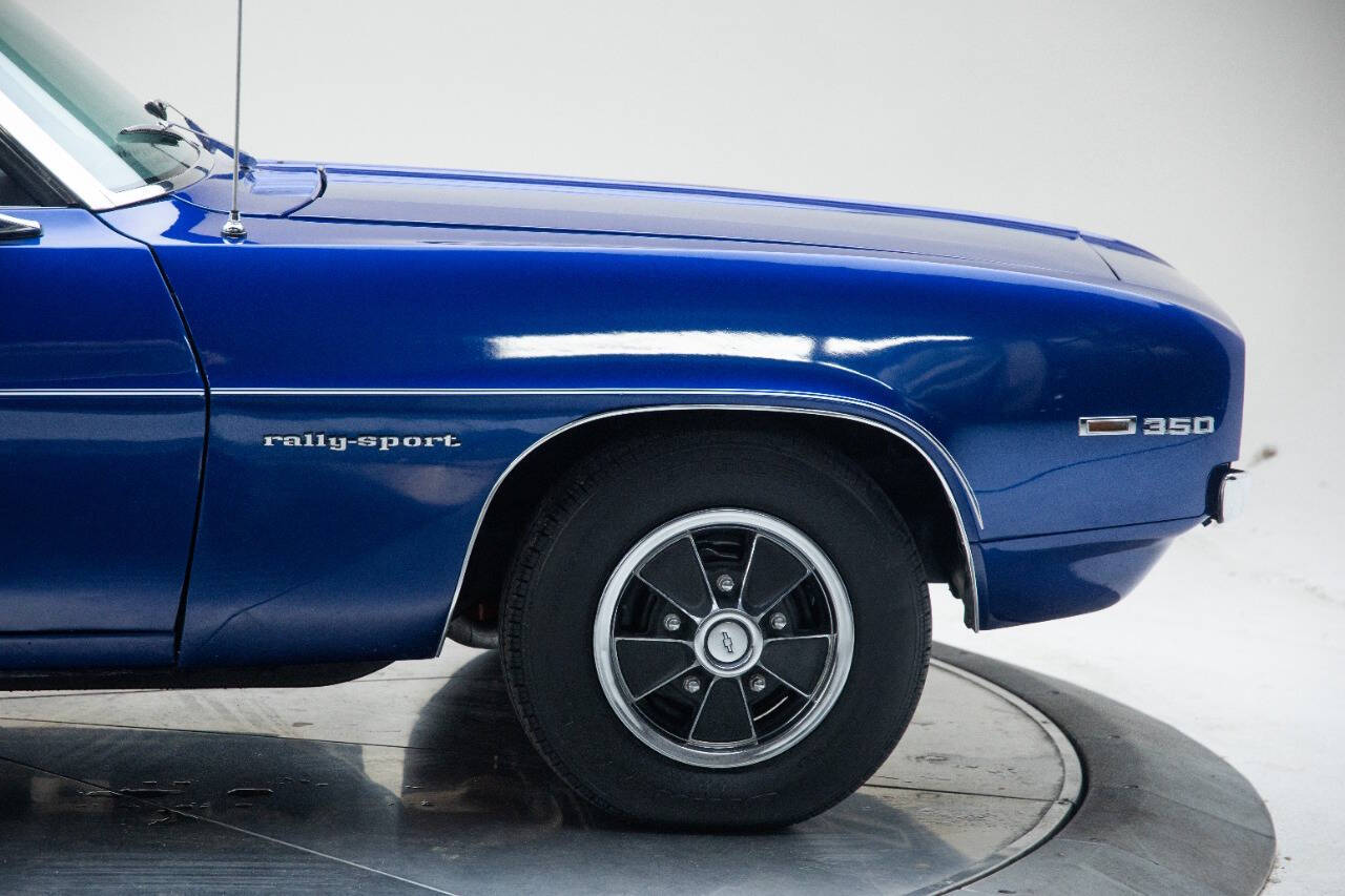 1969 Chevrolet Camaro 26