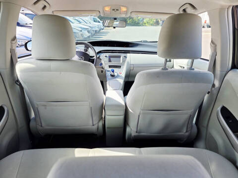 2013 Toyota Prius Two