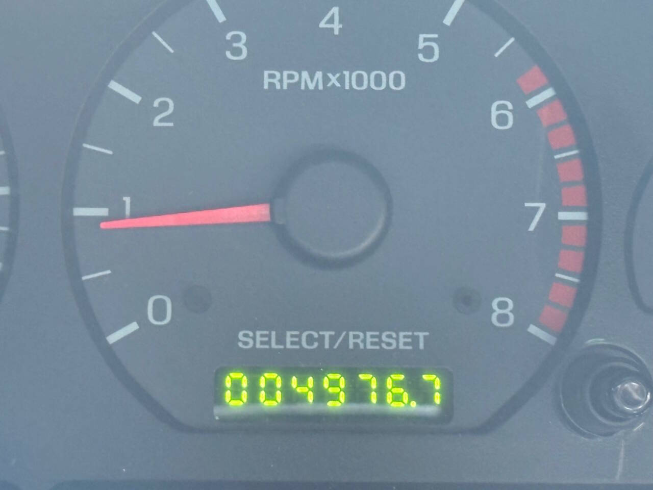 2004 Ford Mustang 36