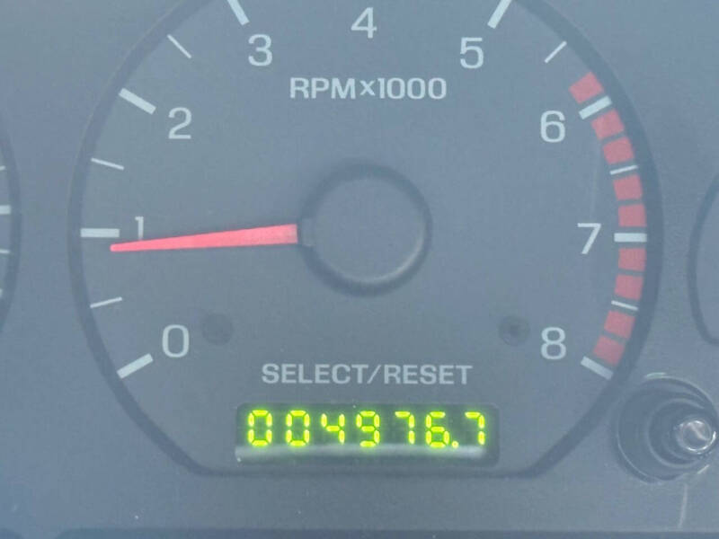 2004 Ford Mustang GT Deluxe