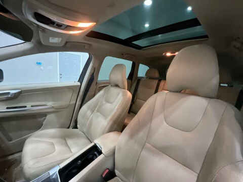 2016 Volvo XC60 T5 Drive-E Premier