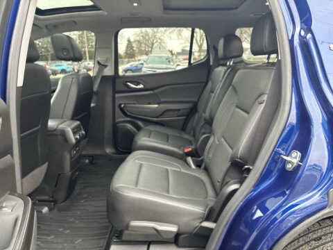 2023 GMC Acadia SLT