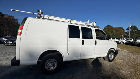 2017 Chevrolet Express 2500