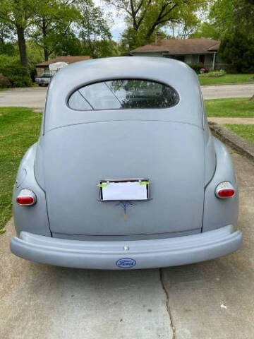 1946 Ford Deluxe