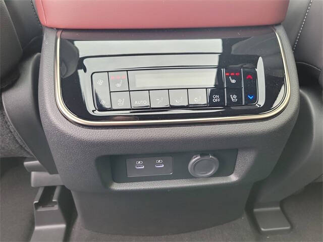 2025 Infiniti QX80 Autograph