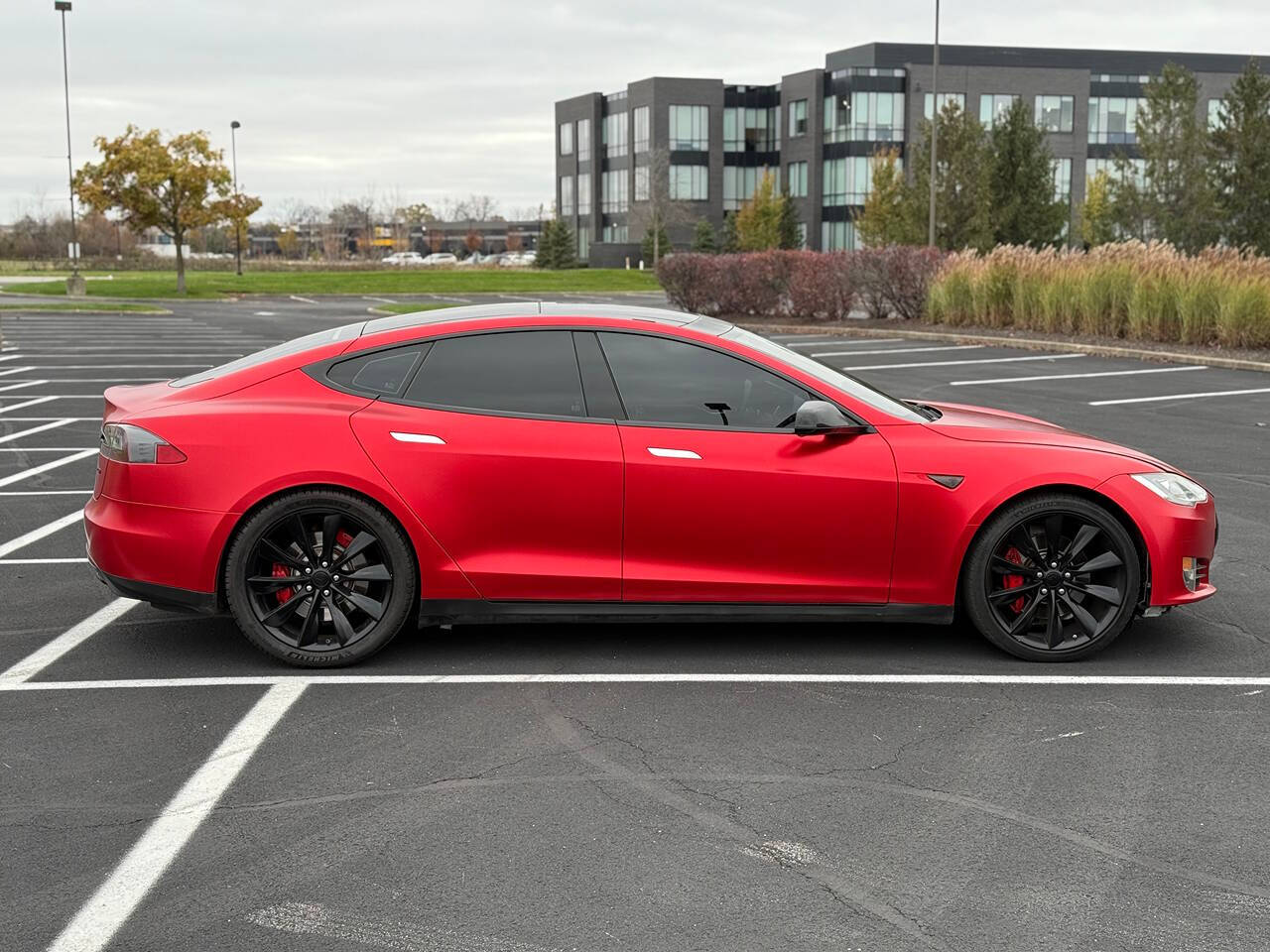 2013 Tesla Model S for sale at Quartz Auto Sales in Indianapolis, IN