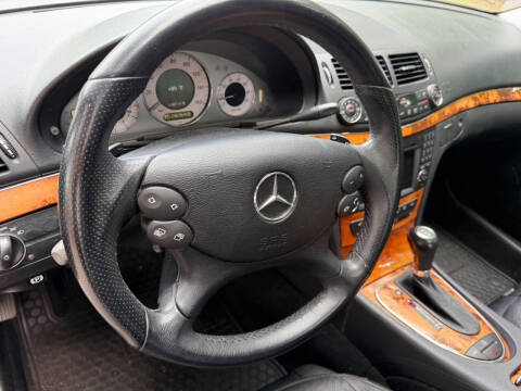 2009 Mercedes-Benz E-Class E 550 4MATIC