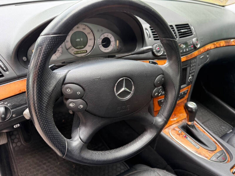 2009 Mercedes-Benz E-Class E 550 4MATIC