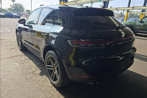 2020 Porsche Macan S
