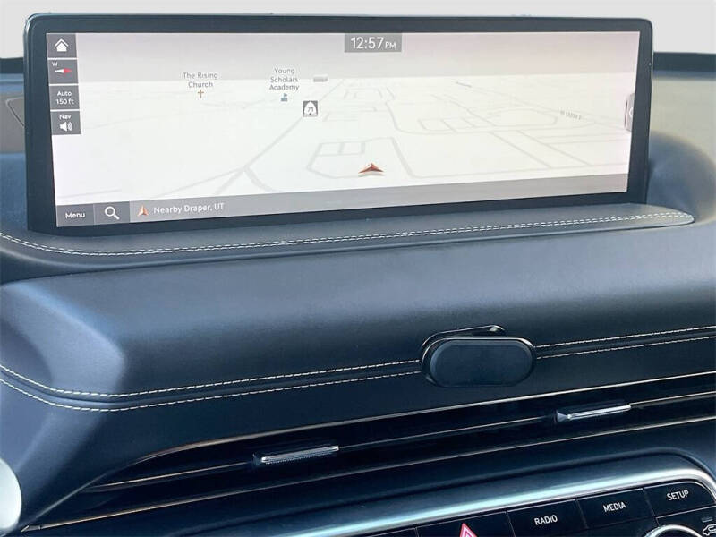 2022 Genesis GV80 2.5T