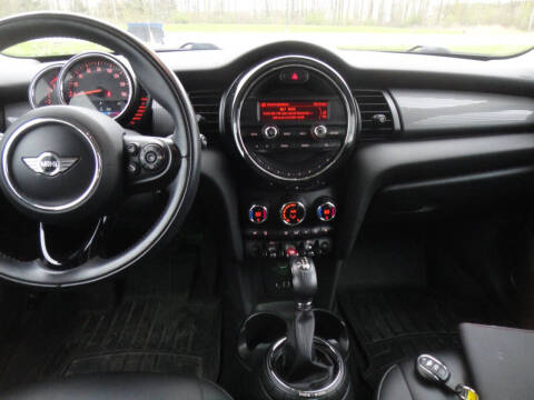 2015 MINI Hardtop 4 Door Cooper