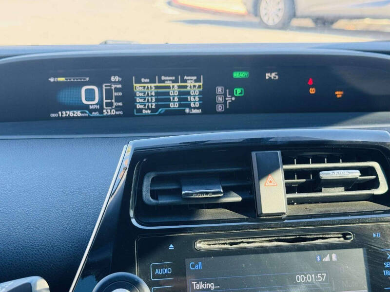 2016 Toyota Prius Three