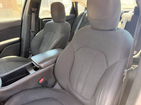 2016 Chrysler 200