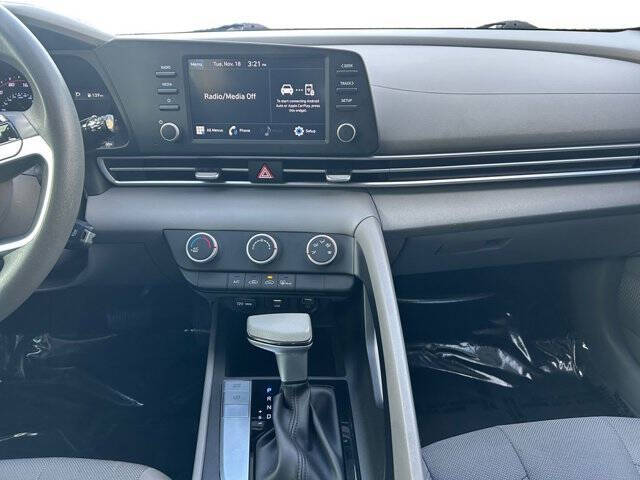 2022 Hyundai Elantra