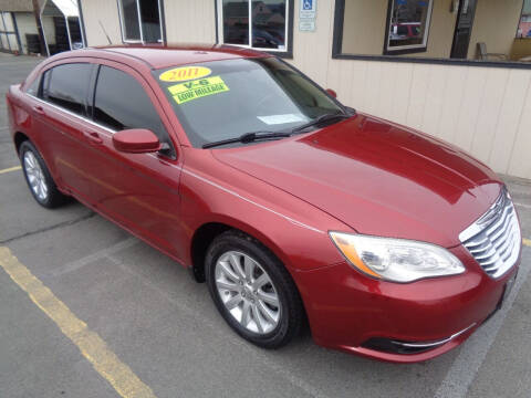 2011 Chrysler 200 for sale at BBL Auto Sales in Yakima WA